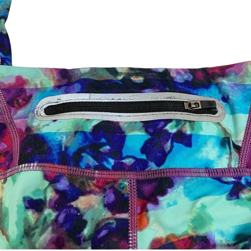 Athleta Floral Fade Sonar Capri Leggings Size Small - Picture 5 of 6